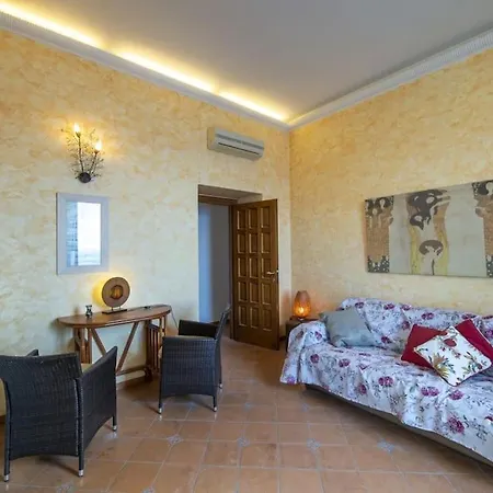Matisse Amalfi
